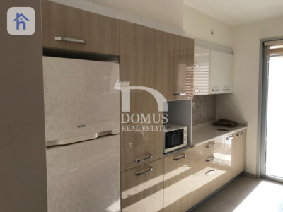 Modern Apartment with Amazing Views Image 3