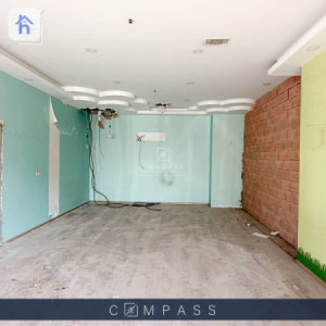 Prime commercial space for sale image 4