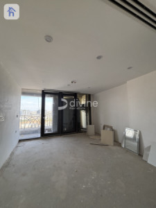 Spacious Office in Prime Location Resim 5