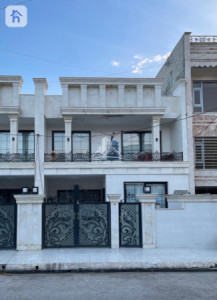 Spacious house with 5 Bedrooms image 1