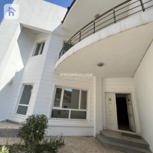 Spacious House in Italian Village 1 — 1