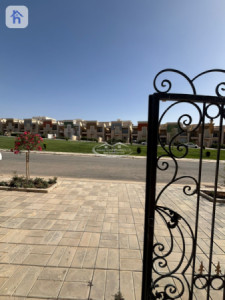 Spacious 4 Bedroom House For Rent Image 3