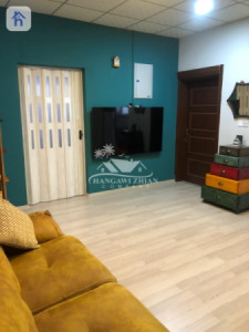 Cozy Home with 2 Bedrooms Resim 3