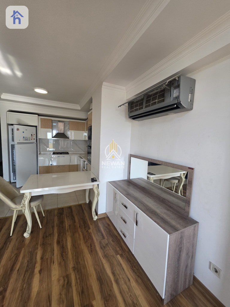 Modern Apartment in Roya Tower Image 2