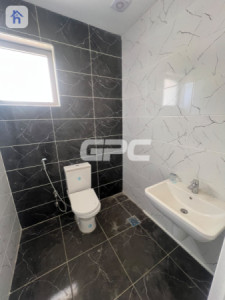 خانوویەکی فراوان بۆ کرێ لە ماس ستی image 10
