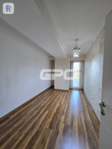 شوقەیەکی فراوانی چوار ژووری نوستن لە تاوەری ئەل ڕۆیا وێنە 5