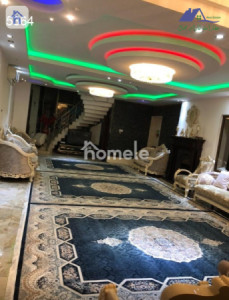 Large Family Home with 5 Bedrooms image 2