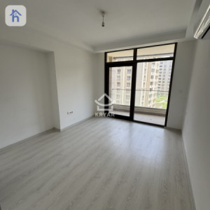 2-Bedroom Apartment in Prime Location Image 4