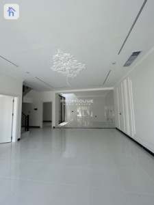 Spacious 4-Bedroom House in Erbil image 3