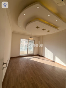 Spacious Apartment in Garden City Resim 10