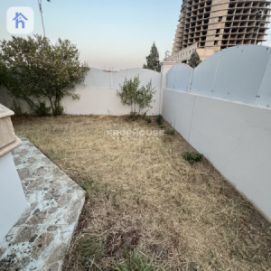 Spacious Villa in Empire Royal with 5 Bedrooms image 5