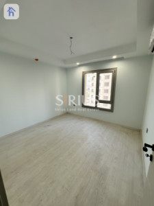 Spacious 3 Bedroom Apartment with 8th Floor View Resim 5