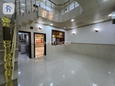 Spacious House in Erbil with 5 Bedrooms Image 9