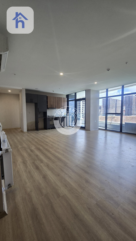 شقة مشرقة عصرية ذات 2 غرف نوم