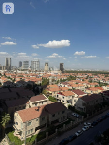 Spacious 3-Bedroom Apartment in Roya Tower Resim 12
