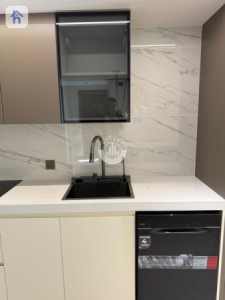 شوقەی ڕاخراو بۆ فرۆشتن وێنە 8