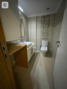 Modern Apartment in Roya Tower Image 5