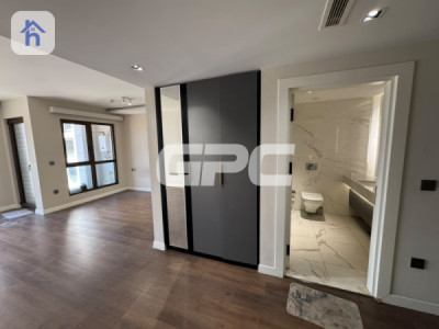 Studio Apartment image 7