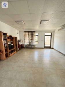 Luxury House image 5
