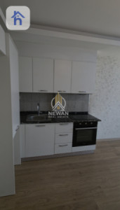 Modern studio apartment in a prime location image 2