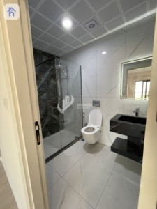 Modern 2 Bedroom Apartment in Ruby Towers image 7