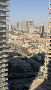 معيشة عصرية في منطقة مرغوبة image 1