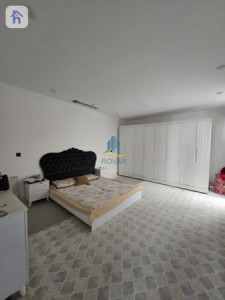 Modern Family Home with 4 Bedrooms Image 11