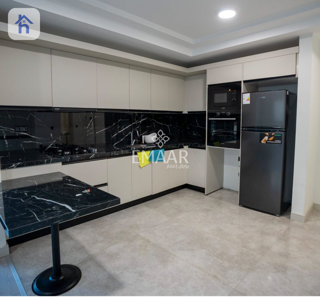 Modern Apartment in Rami Towers