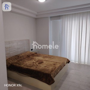 Modern Studio Apartment, Great Views! image 4