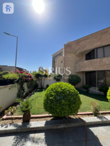 Spacious House in Dream City image 2