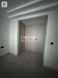 Studio Apartment image 3