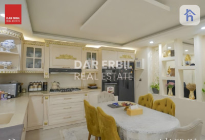 خانووی ڕاخراو بۆ فرۆشتن وێنە 4