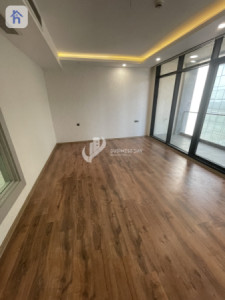 Elegant One-Bedroom Apartment for Rent Image 4