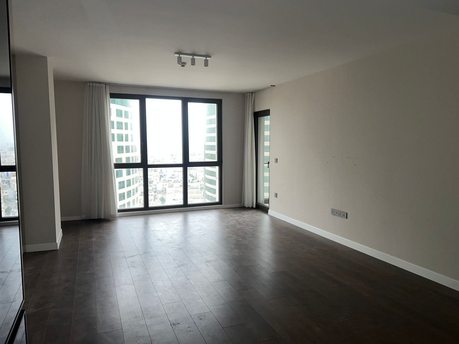 شوقەیەکی مۆدێرن بە دیمەنێکی نایابەوە وێنە 2