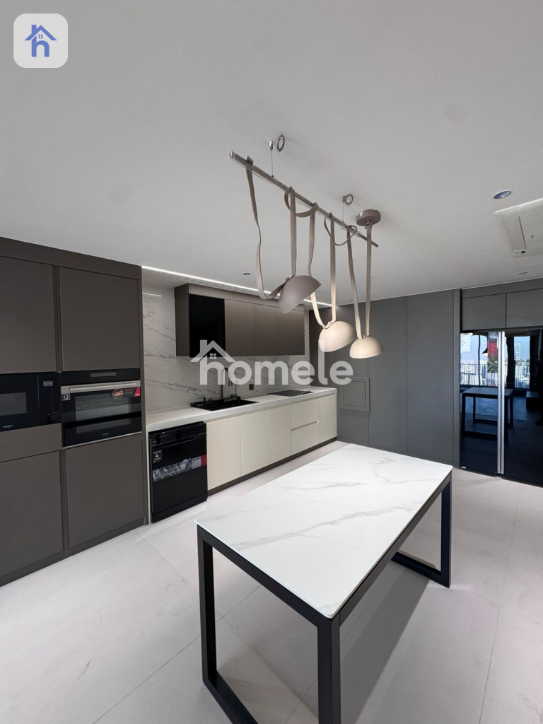 شقة واسعة مع إطلالة خلابة