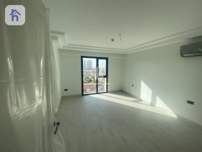 Spacious 2-Bedroom Apartment in Rami Towers Resim 6