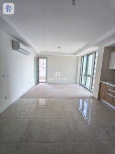 Cozy Apartment in Empire Wings — 1