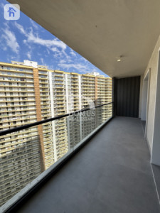 Modern Apartment with Spacious Layout image 11