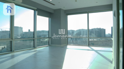 Modern Office with Central Location image 2