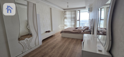 Bright and Cozy 3-Bedroom Apartment Resim 6