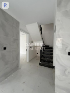 خانووی دوو نهۆمی وێنە 4