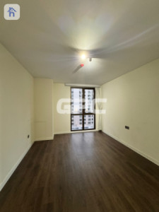 Spacious Apartment in Boulevard Image 9