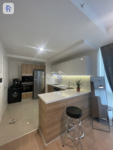 Studio Apartment Image 3