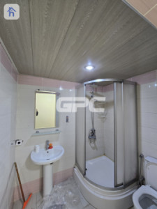 Modern 3-Bedroom Apartment for Rent Image 8