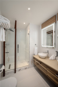 Spacious 3-Bedroom Apartment in Gulan Tower image 8