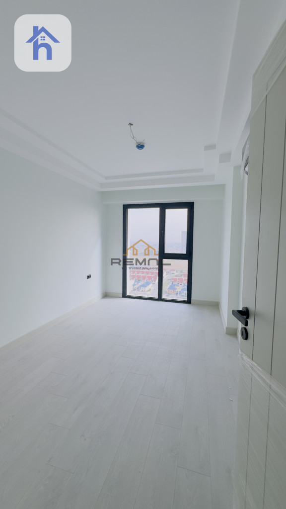 Sophisticated 3-Bedroom Apartment