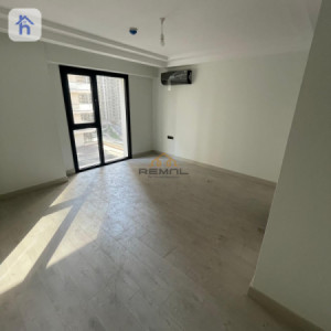 Spacious Apartment in Rami Towers image 6