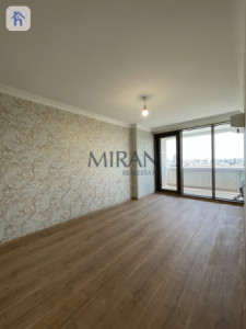 Spacious Apartment with 3 Bedrooms image 2