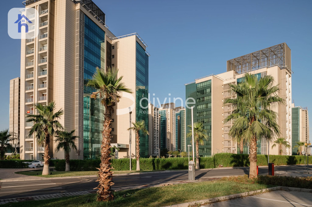 شوقەیەکی مۆدێرن لە ئیمپایەر وینگز