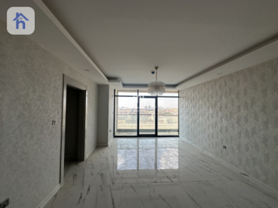 Elegant 3-Bedroom Apartment in Sky Towers image 2